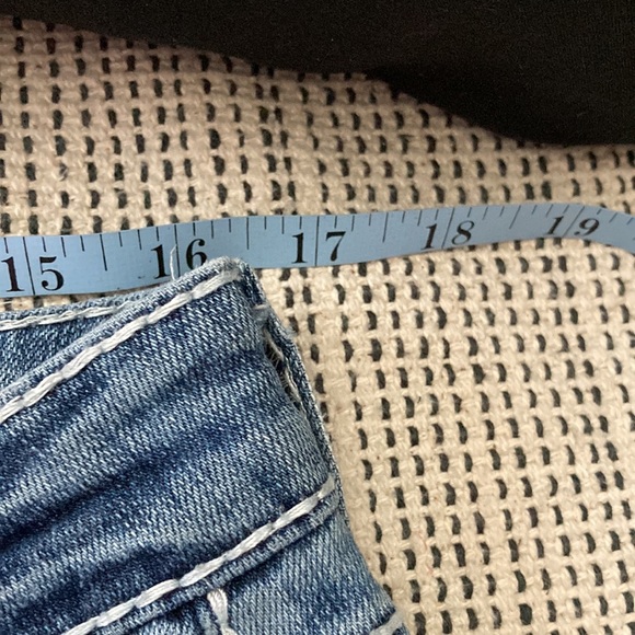 L.A. Idol USA Cropped Denim Jeans Size 13 - Picture 10 of 12